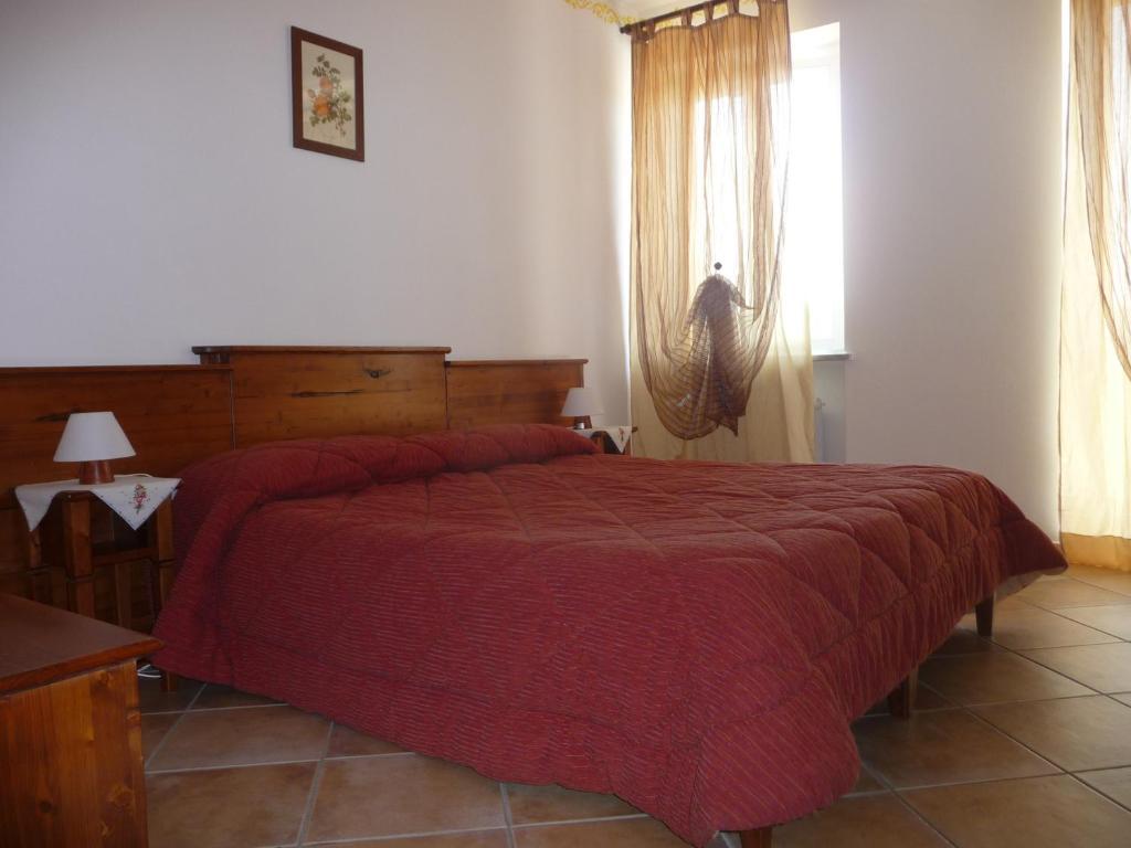 Agriturismo Cascina Vrona Villa Monteu Roero Exterior photo